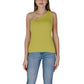 B.Young Yellow Cotton Top