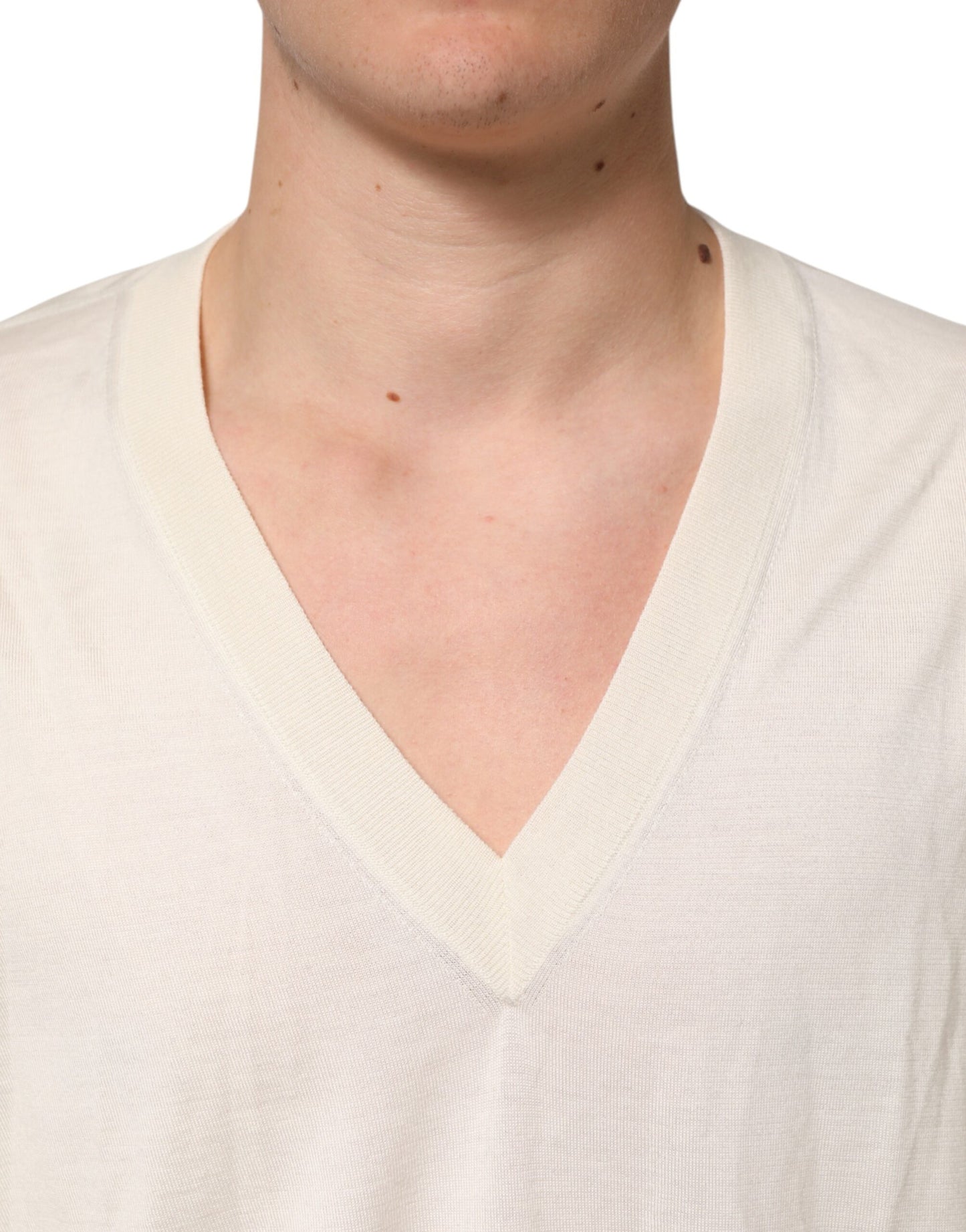 Dolce & Gabbana Ivory Virgin Wool Men V-Neck Knit Sweater