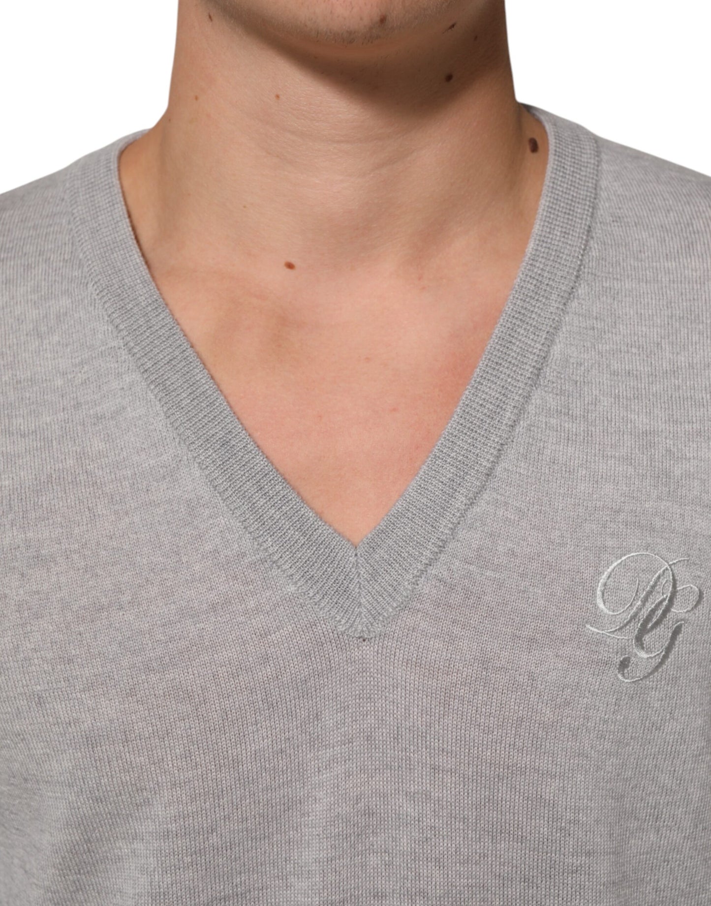 Dolce & Gabbana Gray Wool Knit Logo V-Neck Pullover Sweater